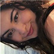 Soy una persona artística que le encanta ayudar y enseñar a expresar el arte en diferentes formas. Apta para cualquier edad.